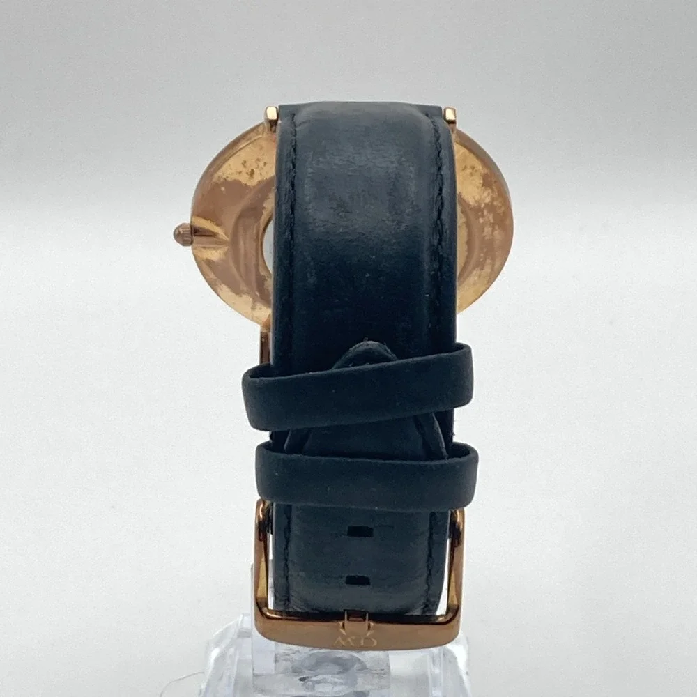 Daniel Wellington good used